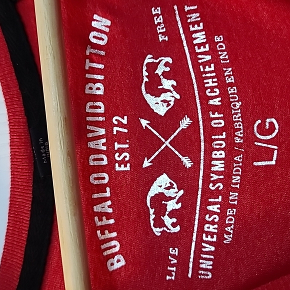 Buffalo rubber graphic men's tshirt Large - Picture 3 of 7